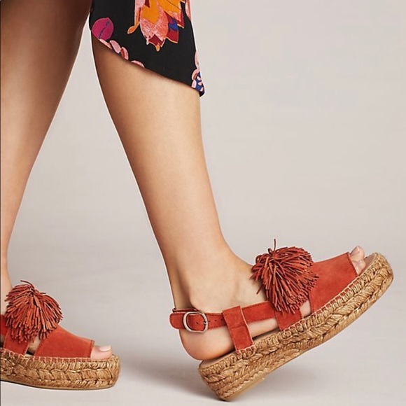 Naguisa Shoes - Naguisa Calau Fringe Espadrille Sandals Rust Suede